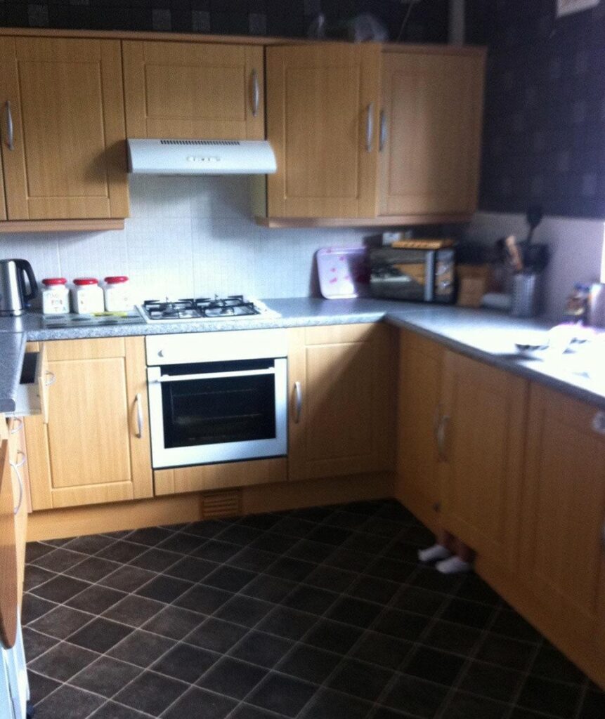 15+ Children Who Are the Absolute Masters of Hide and Seek