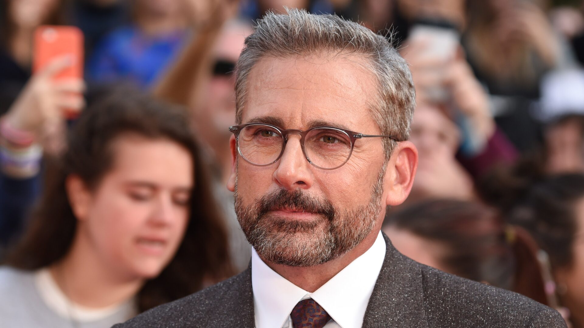 Steve Carell Delivers Hilarious Northwestern Speech, Breaks Into Mid-Speech Dance [WATCH]