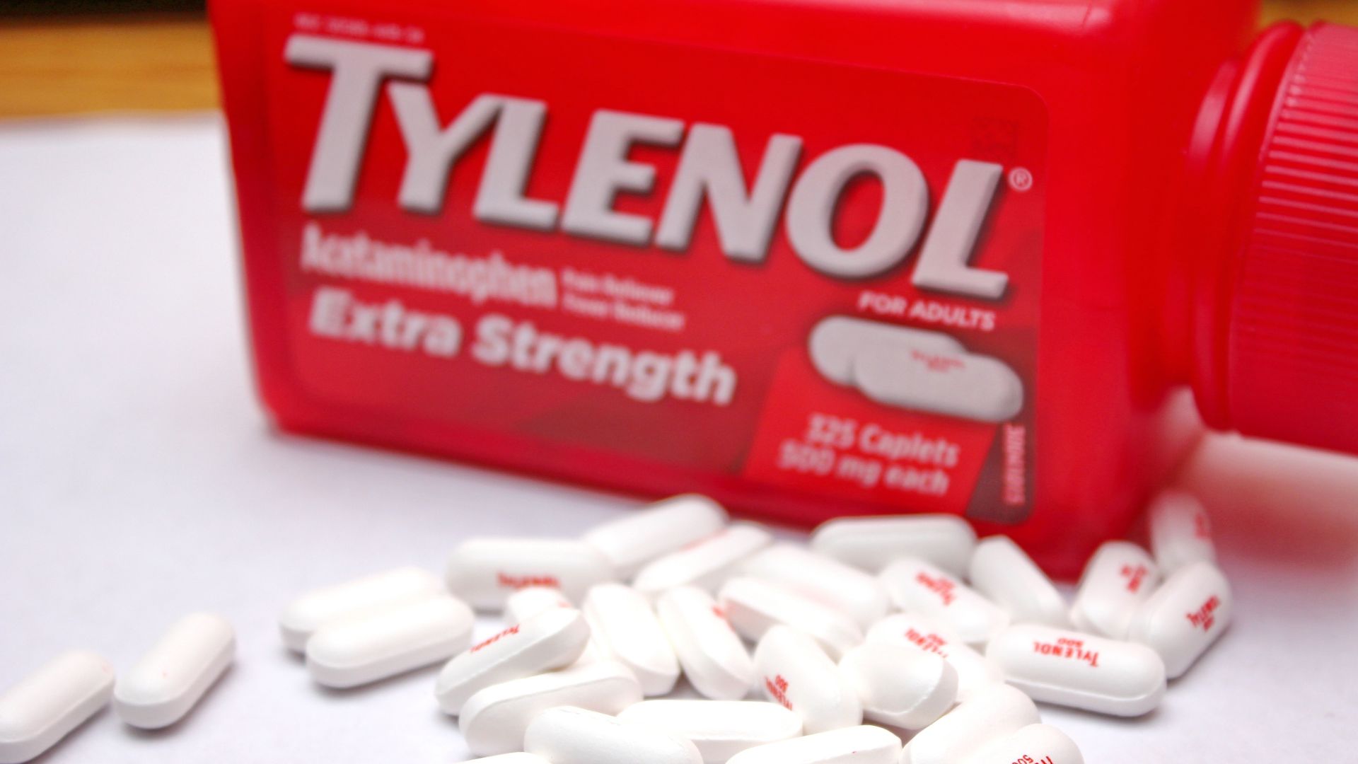 Joe Rogan Calls Out TikTok Protesters Over Trump and RFK Jr. Tylenol Warning [WATCH]