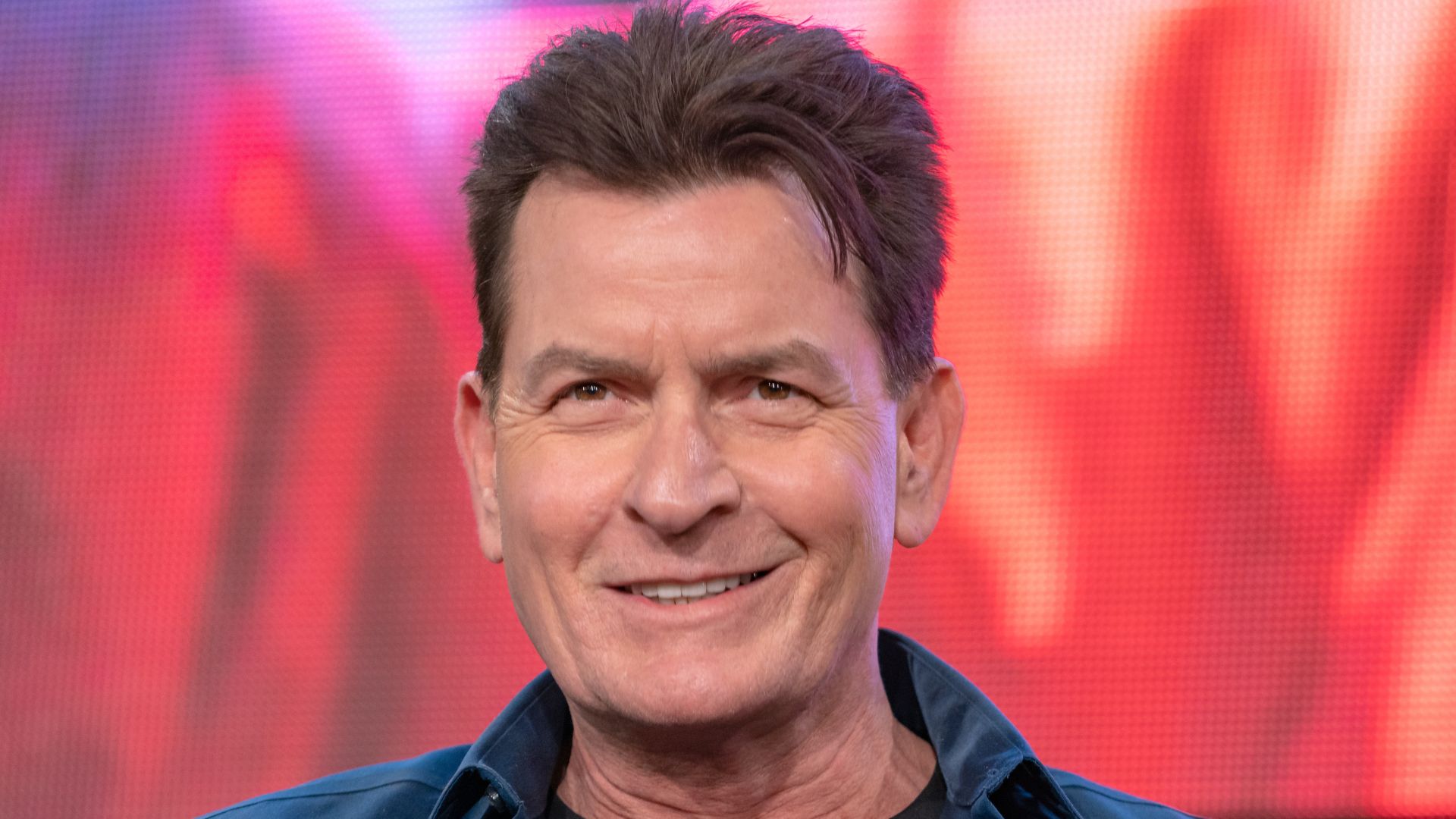 Charlie Sheen Rejects Hollywood’s Groupthink, Calls Out Legacy Media to Megyn Kelly [WATCH]