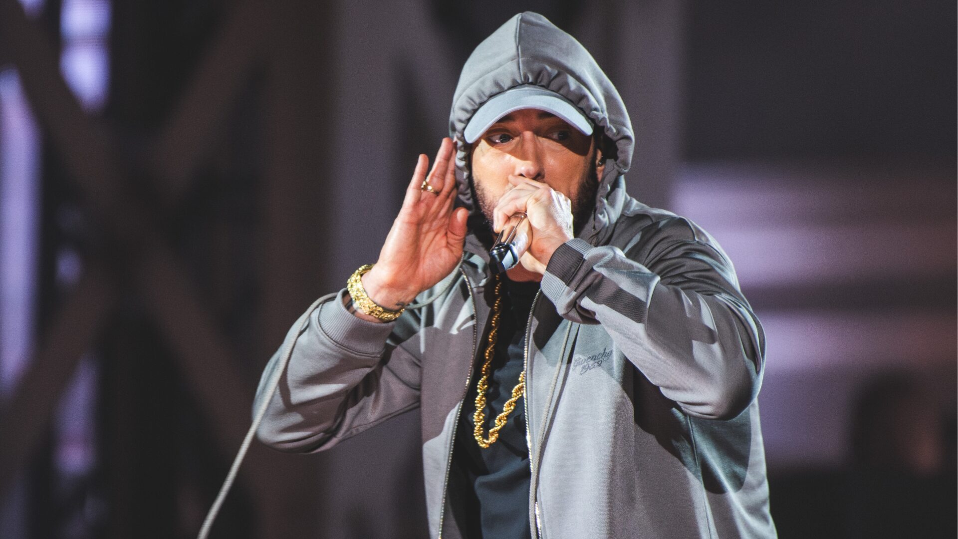 Kate Winslet Describes Bizarre Request Made by Eminem During 2004 ‘SNL’ Appearance